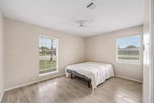 70 Annette Ln, Houston, TX 77076 - Photo 11