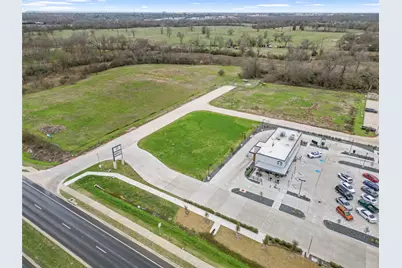 3047 University Drive E, Bryan, TX 77802 - Photo 3