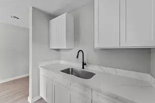 7425 Ave E, Houston, TX 77011 - Photo 7