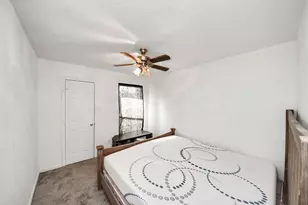 8100 Creekbend Dr, Houston, TX 77071 - Photo 13