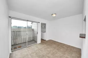 8100 Creekbend Dr, Houston, TX 77071 - Photo 7