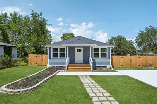 514 W Wilkins St, Brenham, TX 77833 - Photo 1