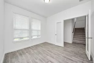 11119 Rose River Dr, Houston, TX 77044 - Photo 11