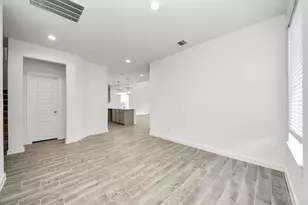 11119 Rose River Dr, Houston, TX 77044 - Photo 13