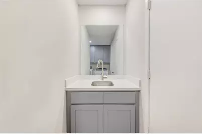 6026 Clarewood Drive, Houston, TX 77081 - Photo 25