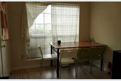 7575 Cambridge Street #2704, Houston, TX 77054 - Photo 9