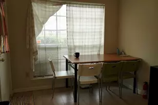 7575 Cambridge St, Houston, TX 77054 - Photo 9