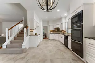70 Amberglow Ct, The Woodlands, TX 77381 - Photo 17