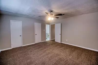 6393 S Briar Bayou Drive, Houston, TX 77072 - Photo 13