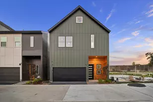 3902 Zina Wy, Houston, TX 77018 - Photo 1