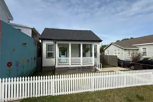 3424 Ursuline St, Galveston, TX 77550 - Photo 1