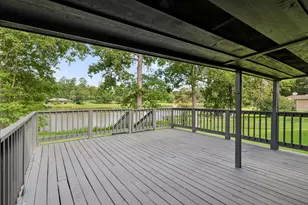 485 E Lake Dr, Livingston, TX 77351 - Photo 21