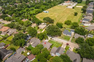 8819 Stone Brook Ln, Houston, TX 77040 - Photo 5
