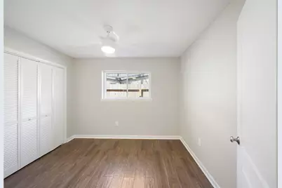 2526 Appian Way #2, New Caney, TX 77357 - Photo 15