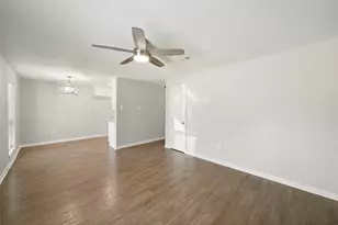 2526 Appian Wy, New Caney, TX 77357 - Photo 5