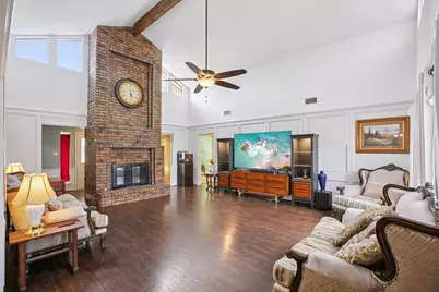 315 Arrowwood St, Lake Jackson, TX 77566 - Photo 11