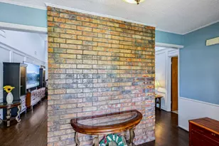 315 Arrow Wood St, Lake Jackson, TX 77566 - Photo 9