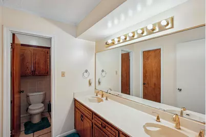 315 Arrowwood St, Lake Jackson, TX 77566 - Photo 25