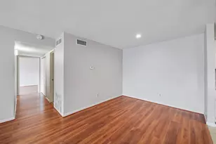 6633 W Airport Blvd, Houston, TX 77035 - Photo 9