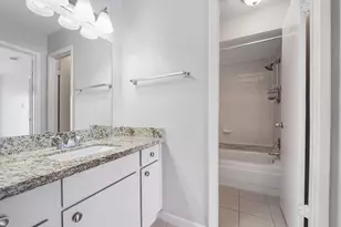 6633 W Airport Blvd, Houston, TX 77035 - Photo 15