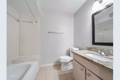 6633 W Airport Boulevard #1106, Houston, TX 77035 - Photo 23