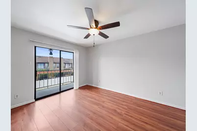 6633 W Airport Boulevard #1106, Houston, TX 77035 - Photo 13