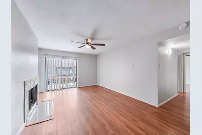 6633 W Airport Boulevard #1106, Houston, TX 77035 - Photo 9