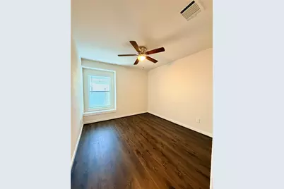 6807 Bardsdale Court, Rosharon, TX 77583 - Photo 11