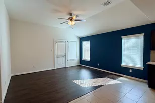 6807 Bardsdale Ct, Rosharon, TX 77583 - Photo 3