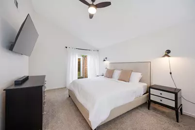 3711 Moss Tree Road, Houston, TX 77043 - Photo 13