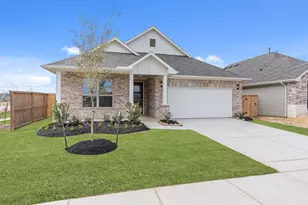 4546 Blue Mountain Laurel St, Pinehurst, TX 77362 - Photo 3