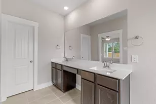 4546 Blue Mountain Laurel St, Pinehurst, TX 77362 - Photo 15