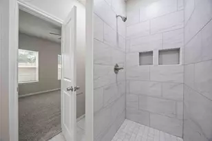 8004 Birmingham St, Houston, TX 77028 - Photo 7