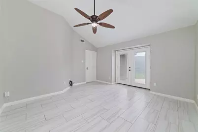 11439 Devencrest Drive, Houston, TX 77066 - Photo 15