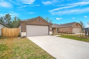 9605 Last Maples Trl, Conroe, TX 77303 - Photo 3