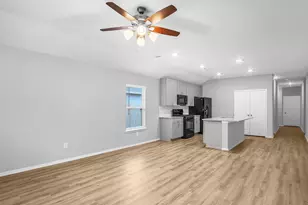 9605 Last Maples Trl, Conroe, TX 77303 - Photo 15