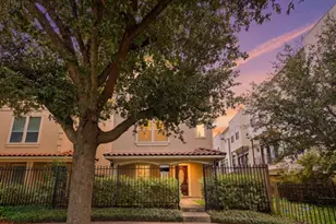 2202 Colorado St, Houston, TX 77007 - Photo 3