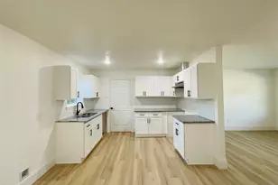 1202 Dutch St, Deer Park, TX 77536 - Photo 9