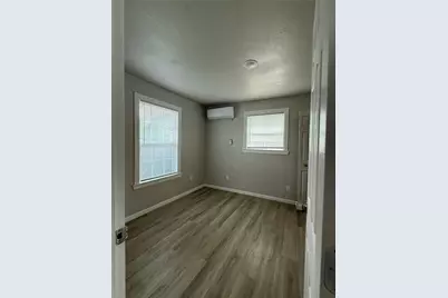 8510 Safeguard Street #3, Houston, TX 77051 - Photo 9