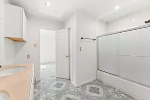 21207 Abbey Oak Circle Circle, Houston, TX 77073 - Photo 9