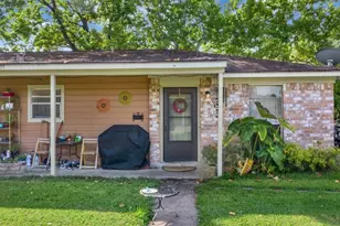 4537 Dakota St, Dickinson, TX 77539 - Photo 15
