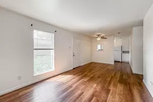 4537 Dakota St, Dickinson, TX 77539 - Photo 9