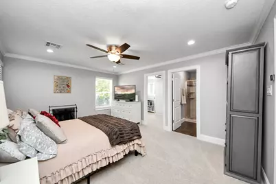 9634 Longmire Creek Way, Conroe, TX 77304 - Photo 35