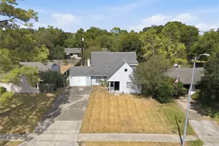 4018 Woodhaven St, Houston, TX 77025 - Photo 13