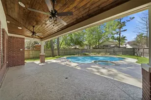 31 Harmony Hollow Ct, The Woodlands, TX 77385 - Photo 33