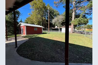 1009 Lawndale Avenue, Brenham, TX 77833 - Photo 19