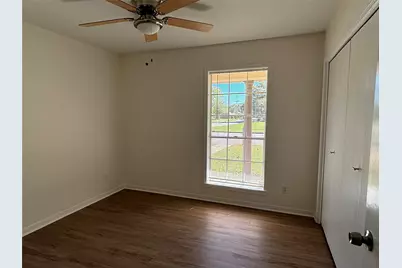 1009 Lawndale Avenue, Brenham, TX 77833 - Photo 11