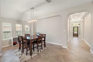 16711 Lavon Lake Ln, Houston, TX 77044 - Photo 11