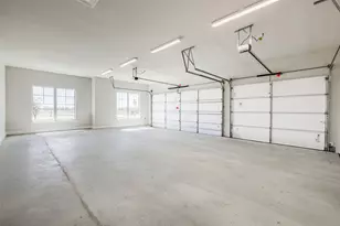 364 Rosalind Cir, Waller, TX 77484 - Photo 25