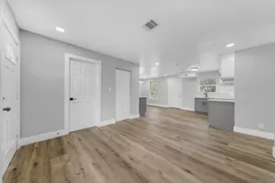 7609 St Lo Rd, Houston, TX 77033 - Photo 7